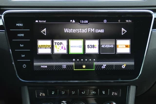 Škoda Superb Skoda Superb Combi 1.4 TSI 218 pk  iV Laurin & Klement PHEV trekhaak - afbeelding nr 75