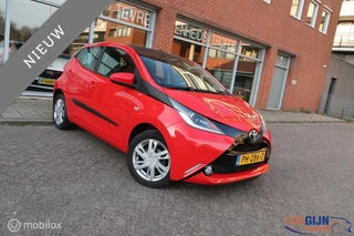 Toyota Aygo Toyota Aygo 1.0 VVT-i x-play Airco Cruise Cont - afbeelding nr 3