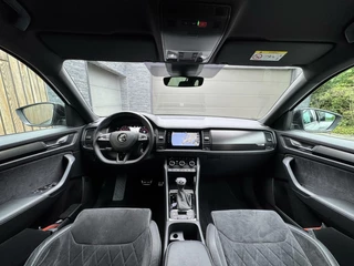 Škoda Kodiaq Skoda Kodiaq 1.5 TSI Sportline Automaat | Trekhaak uitklapbaar | Grootscherm navigatiesysteem | Stoelverwarming | Adaptieve cruise control | Dode hoek detectie | Canton HiFi | LED | Achteruitrijcamera | Parkeersensoren voor en achter - afbeelding nr 3