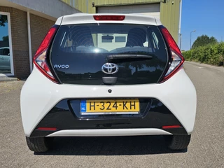 Toyota Aygo Toyota Aygo 1.0 VVT-i x-play, Camera! Carplay! Apk 3-2026! Zondag OPEN! - afbeelding nr 10