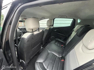 Renault Clio Renault Clio 1.2 GT INITIALE|LEDER|CAMERA|STOELVERWARMING - afbeelding nr 14
