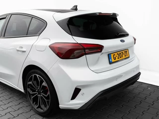 Ford Focus Ford Focus 1.0 125pk EcoBoost ST Line Business | B&O Sound | Full LED | 18 inch LMV - afbeelding nr 36