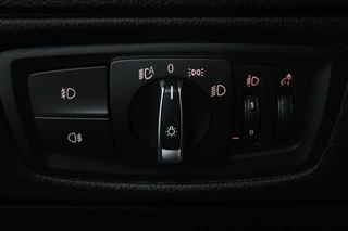 BMW 1 Serie BMW 1-serie 118i High Executive Automaat (GROOT-NAVIGATIE, STOELVERWARMING, LED, LEDER, CAMERA, GOED ONDERHOUDEN) - afbeelding nr 11