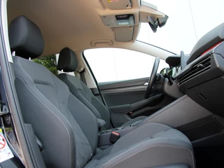 Volkswagen Golf Volkswagen Golf 1.4 eHybrid 204pk Style | acc | Lane | Ergo comfort stoel - afbeelding nr 10