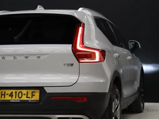 Volvo XC40 Volvo XC40 1.5 T5 Twin Engine Momentum Pro [SCHUIFKANTELDAK, APPLE CARPLAY, ANDROID, HALF LEDER, STOELVERWARMING V+A, PDC ACHTER, CRUISE, NIEUWSTAAT] - afbeelding nr 23
