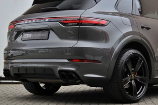 Porsche Cayenne Porsche Cayenne 3.0 BTW | Pano | 22 inch | Bose | Camera | Softclose - afbeelding nr 46