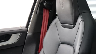 Porsche Cayenne Porsche Cayenne Coupé 4.0 Turbo E-Hybrid SportDesign | Head-up | Stoelventilatie | InnoDrive | Soft-Close | HD Matrix | Trekhaak - afbeelding nr 11