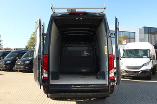 Iveco Daily L2H2 | Automaat | Navi | Camera | Adap. Cruise | Gev. Stoel | Clima | L+R Zijdeur  | 3500kg trekgew. | Lease 717,- p/m - afbeelding nr 8