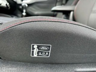 Ford Focus Ford Focus 1.0 EcoBoost ST Line Navi 18inch Led Winterpack NAP Dik! - afbeelding nr 22