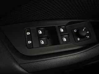 Škoda Octavia Skoda Octavia Combi 1.0 e-TSI Business Edition Plus | Apple Carplay | Cruise Control Adaptief | Navi | Sfeerverlichting |  Dodehoek Detectie | Stoelverwarming - afbeelding nr 29