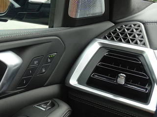 BMW X5 BMW X5 X5 50e X-drive 490PK / M- Individual / B&W / Carbon / 2024 - afbeelding nr 71