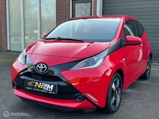 Toyota Aygo Toyota Aygo 1.0 VVT-i x-cite|NAP|Car Play | Camera - afbeelding nr 1