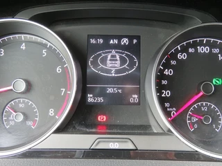 Volkswagen Golf Volkswagen Golf 1.4 TSI DSG-aut. R-Line / Navi / 18 Inch / Stoelverw. / Trekhaak / BOVAG garantie - afbeelding nr 39