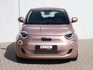 Fiat 500e Fiat 500e 3+1 Icon 42 kWh | LED | Winter | Camera | Navi - afbeelding nr 4