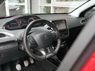 Peugeot 2008 Peugeot 2008 1.2 PureTech GT-line Dealer onderhouden| Carplay - afbeelding nr 7