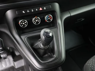 Mercedes-Benz Citan Mercedes-Benz Citan 110 Benzine Pro | Navigatie | Camera | Cruise | Betimmering - afbeelding nr 15