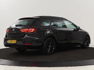 SEAT Leon SEAT Leon 1.5 TSI FR Ultimate Edition Black | Panoramadak |  Stoelverwarming | Adaptive cruise | Beats Audio | Sfeerverlichting | Carplay | Leder/Alcantara | Full LED | Virtual Cockpit | Keyless | Navigatie - afbeelding nr 36