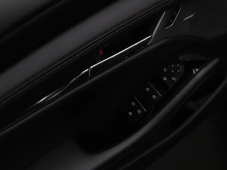Mazda 3 Mazda 3 2.0 e-SkyActiv-G Exclusive-line met Driver Assistance & Sound Pack, Black Comfort Pack en Design Pack | demo voordeel - afbeelding nr 12