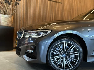 BMW 3 Serie BMW 3-serie Touring 330e xDrive High Executive - afbeelding nr 6