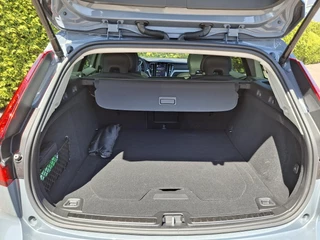 Volvo V60 Volvo V60 B3 Ultimate Dark | H&K Audio | Pilot assist | Demo | Vraag naar de actuele tellerstand - afbeelding nr 10