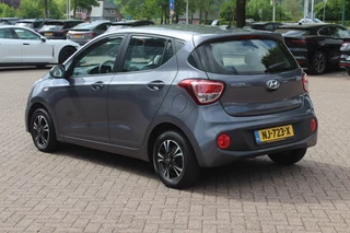 Hyundai i10 Hyundai i10 1.0i Go! 2017 / Navigatie / Apple CarPlay / Bluetooth / Lichtmetalen Velgen / Cruise control / Climate Control - afbeelding nr 3