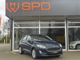 Ford Fiesta - 114744016-0
