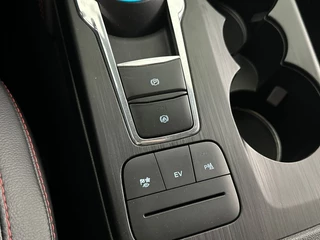Ford Kuga Ford Kuga PHEV ST-Line X | 20'' L.M. Velgen | B&O Premium Audio | Elektrische Achterklep - afbeelding nr 28