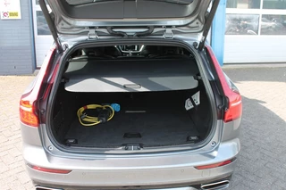 Volvo V60 Volvo V60 2.0 T6 TE AWD R-DESIGN. Originele trekhaak - afbeelding nr 12