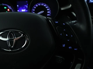 Toyota C-HR Toyota C-HR 1.8 Hybrid Style Ultimate NAVI | Camera | Stoelverwarming - afbeelding nr 17