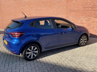 Renault Clio Renault Clio 1.0 TCe 91 pk Equilibre Navigatie Apple Carplay/Android Auto Parkeersensoren achter Cruise Control Ledverlichting Airco - afbeelding nr 7