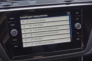 Volkswagen Touran Volkswagen Touran 1.5 TSI DSG R-Line / 7Pers./Panodak /trekhaak wegkl./ACC/Side-as - afbeelding nr 18