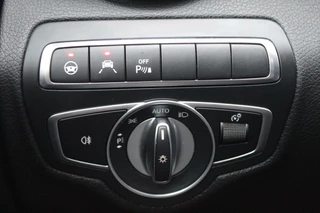 Mercedes-Benz C-Klasse Mercedes C-klasse Estate 180 AMG/Pano/Trekh/Distronic/Camera - afbeelding nr 20