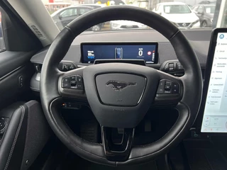 Ford Mustang Mach-E Ford Mustang Mach-E RWD 75 kWh | Rondomzichtcamera | Lederen Bekleding | Trekhaak | LED | Stoelverwarming | Stuurwielverwarming | B&O Audio | Apple Carplay/Android Auto | - afbeelding nr 7