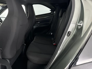 Toyota Aygo Toyota Aygo X 1.0 VVT-i MT Pulse | Two-Tone | Adaptieve Cruise Control | Parkeercamera - afbeelding nr 20