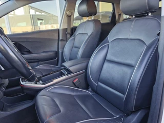Kia e-Niro Kia e-Niro ExecutiveLine 64 kWh | Stuurwielverwarming | Camera | Navigatie | - afbeelding nr 9