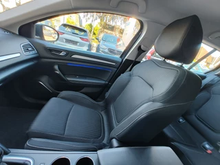Renault Mégane Estate Renault Mégane Estate 1.3 TCe LIMITED Clima | Cruise | Carplay/Android | LED - afbeelding nr 20