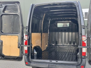 Renault Master Renault Master T35 2.3 dCi 135 L2H2 Cruise Navigatie Airco All Season banden Goed onderhouden - afbeelding nr 19