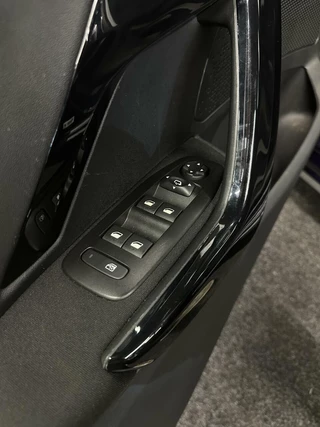 Peugeot 208 Peugeot 208 1.2 PureTech Active Pack|Airco|Navi|Cruise|NAP|AppleCarplay| - afbeelding nr 15