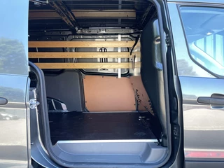 Ford Transit Connect Ford Transit Connect 1.5 EcoBlue L2 AIRCO|TREKHAAK|BLUETOOTH|PARKEERSENSOREN|VOORRUIT VERWARMING|DAB|CRUISE CONTROL - afbeelding nr 18