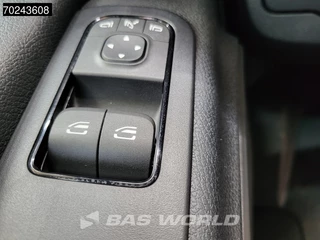 Mercedes-Benz Sprinter Mercedes Sprinter 319 CDI Automaat Nwe model! L2H2 ACC MBUX LED Navi Camera 190 PK L2H2 10m3 Airco - afbeelding nr 19