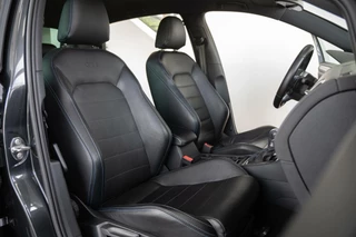 Volkswagen Golf Volkswagen Golf 1.4 TSI GTE 1.4 TSI GTE|Org NL|MY2016|CarPlay|Executive Plus|Leder|17