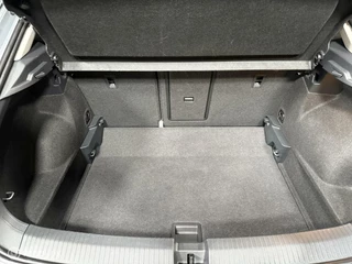 Volkswagen T-Roc Volkswagen T-Roc 1.5 TSI Style | CARPLAY | CRUISE | PDC - afbeelding nr 25