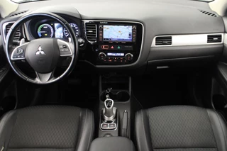Mitsubishi Outlander Mitsubishi Outlander 2.0 PHEV Executive Edition X-Line - afbeelding nr 8