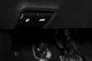 Renault Kadjar | Cruise | Stoelverw. | PDC | Camera | NAV | ECC | Trekhaak | LM 19