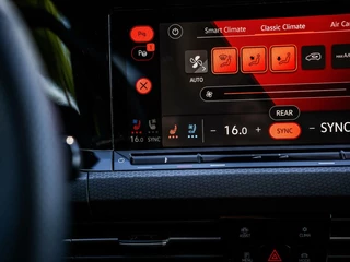 Volkswagen Golf Volkswagen Golf 2.0 TSI GTI Clubsport|PANO|HEAD-UP|ACC|NARDO - afbeelding nr 24