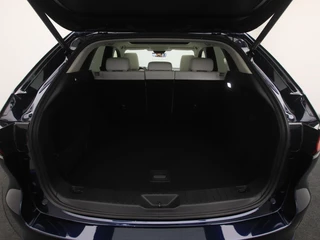 Mazda CX-60 Mazda CX-60 2.5 E-SKYACTIV PHEV Takumi 4WD automaat (GERESERVEERD!!!!| Panorama Pack | Convenience & Sound Pack | Driver Assistance Pack met wegklapbare trekhaak : dealer onderhouden - afbeelding nr 18