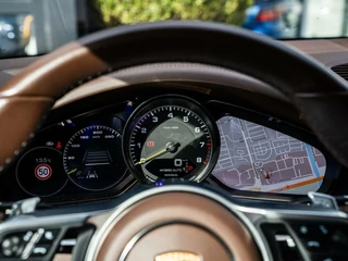 Porsche Cayenne Porsche Cayenne 3.0 E-Hybrid|PANO|SPORT CHRONO|360°|ACC|22'' - afbeelding nr 31