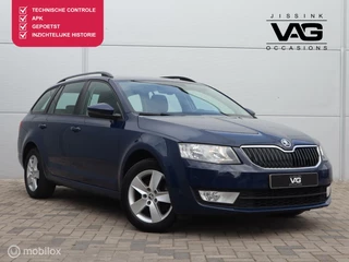 Škoda Octavia Skoda Octavia Combi 1.6 TDI Trekhaak CarPlay PDC Stoelverwarming - afbeelding nr 1