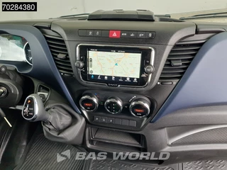 Iveco Daily Iveco Daily 35S18 3.0L Automaat ACC Navi LED 3,5t Trekgewicht Airco Camera Parkeersensoren L2 12m3 Airco - afbeelding nr 13