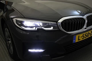 BMW 3 Serie BMW 3 Serie 318I Sedan Business Edition Automaat - Carplay - afbeelding nr 26